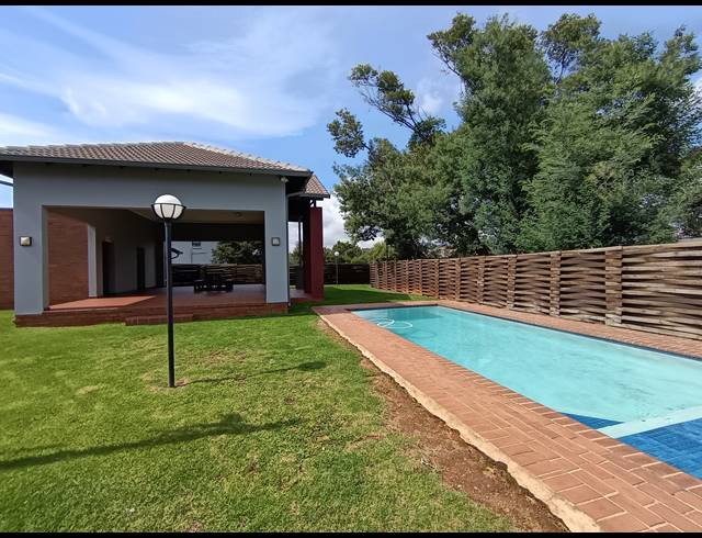 2 BEDROOM APARTMENT FOR SALE IN GLENEAGLES